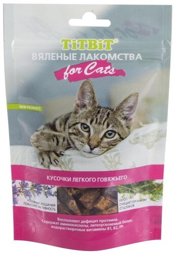 Лакомство для кошек Titbit вяленые кусочки говяжьего легкого